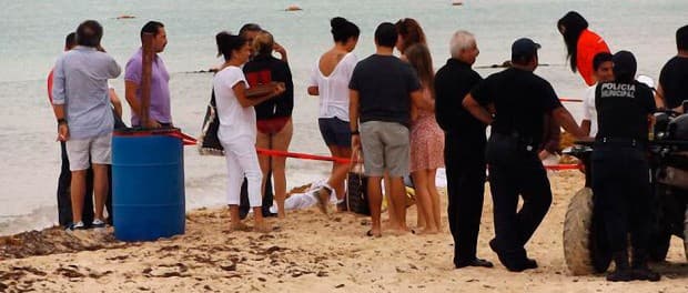 UN RAYO PROVOCA TRAGEDIA EN PLAYACAR: Tres adolescentes de 13 años mueren cuando nadaban en la playa frente al Fishermen’s