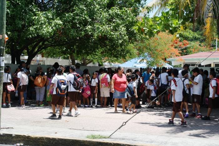 Inspeccionan a 120 tienditas escolares
