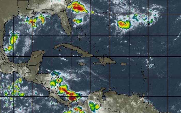 Cancún con una sensación térmica de 37 grados