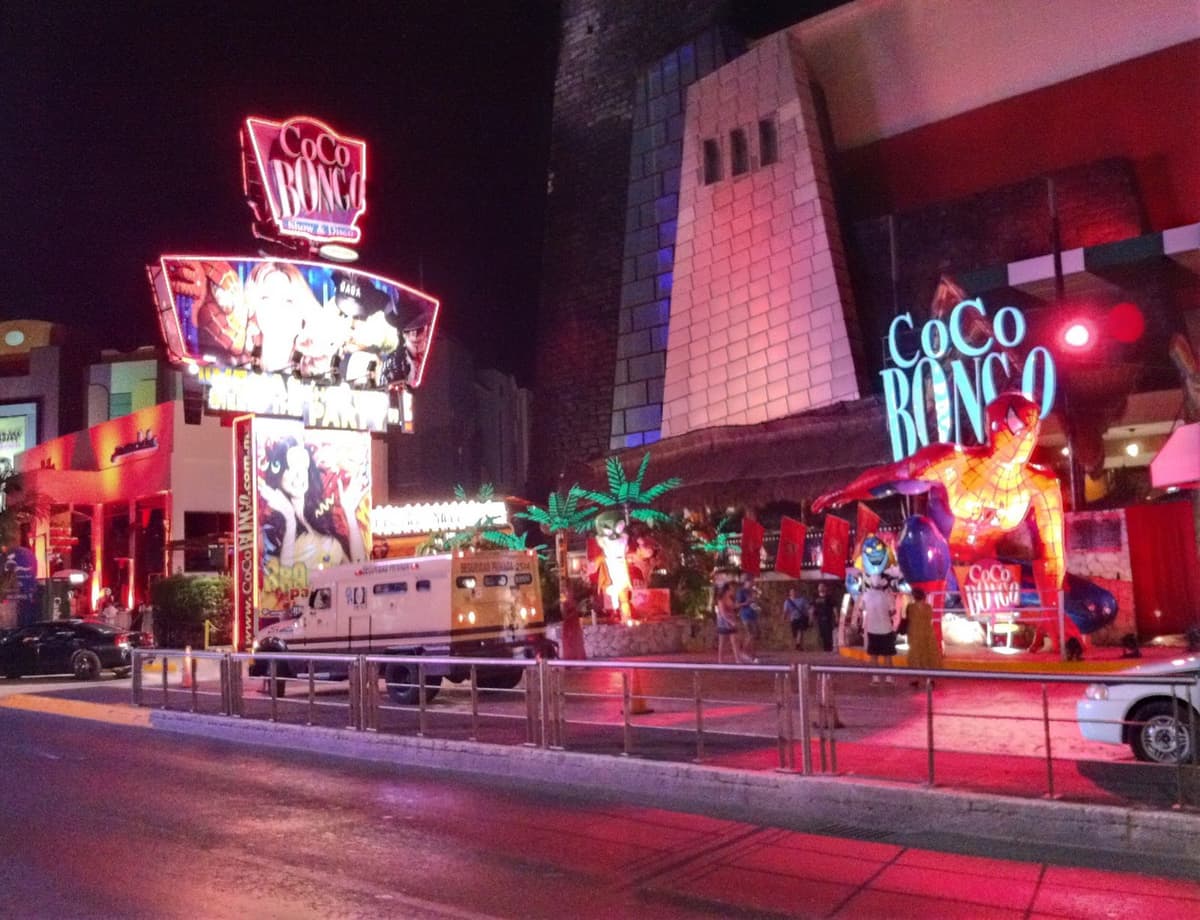 Balean a un turista en una discoteca de la zona hotelera de Cancún