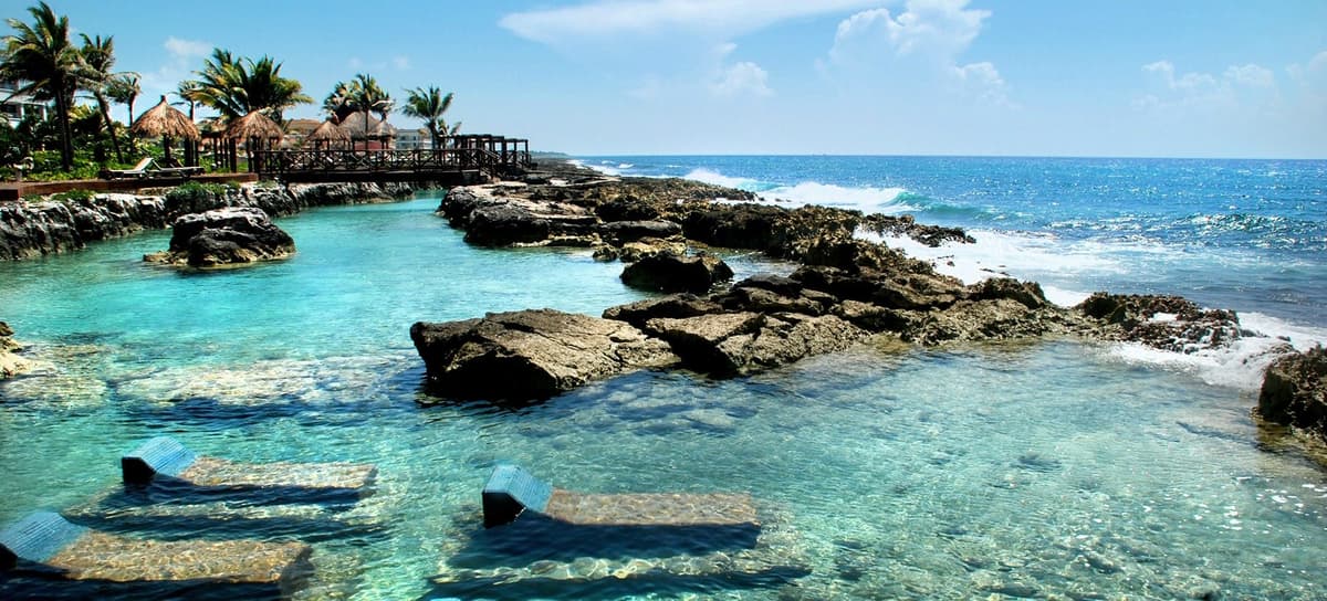 Llegan turistas vía marítima a Puerto Aventuras