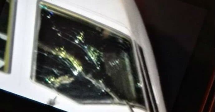 SE NIEGAN 250 ESPAÑOLES A VOLAR POR GRIETA EN AVIÓN; SIGUEN ATRAPADOS EN AEROPUERTO DE CANCÚN