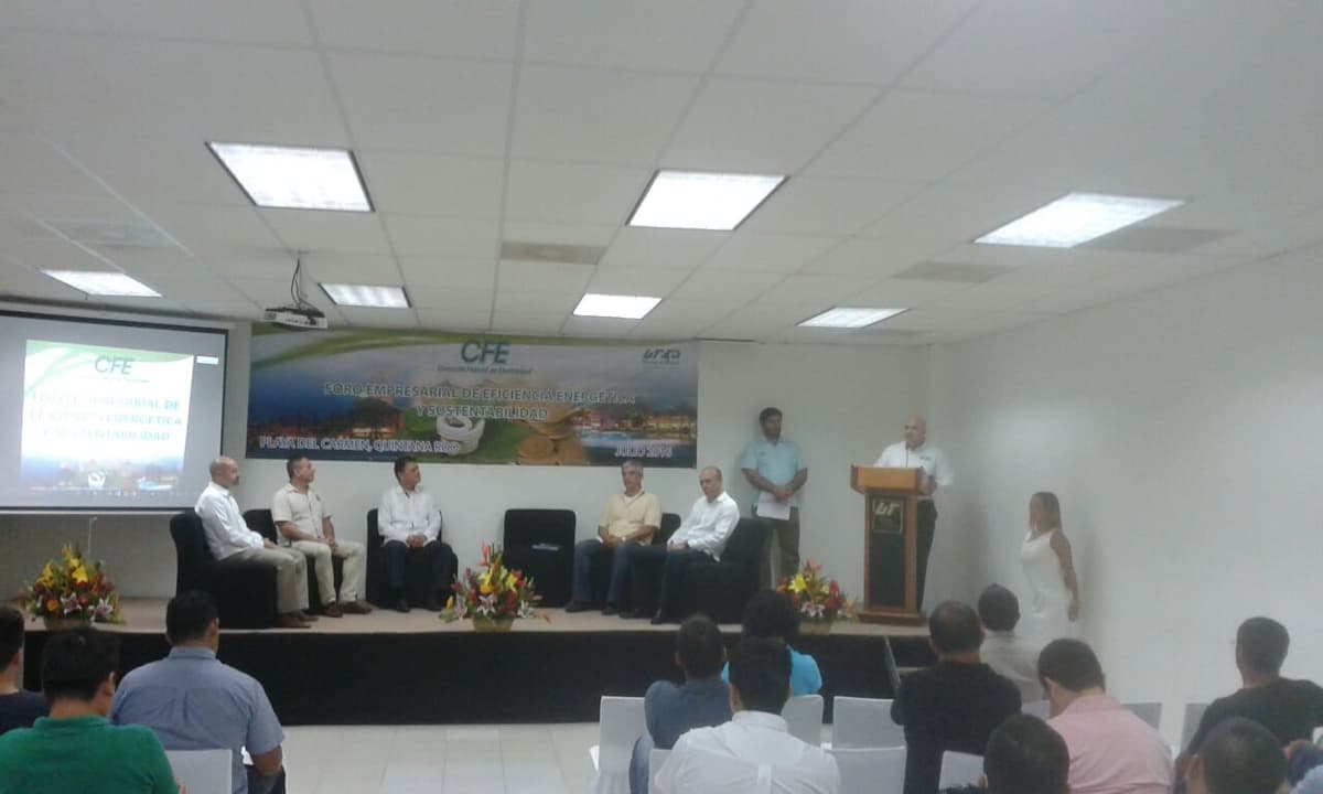 Desairan empresarios Foro de Eficiencia Energética
