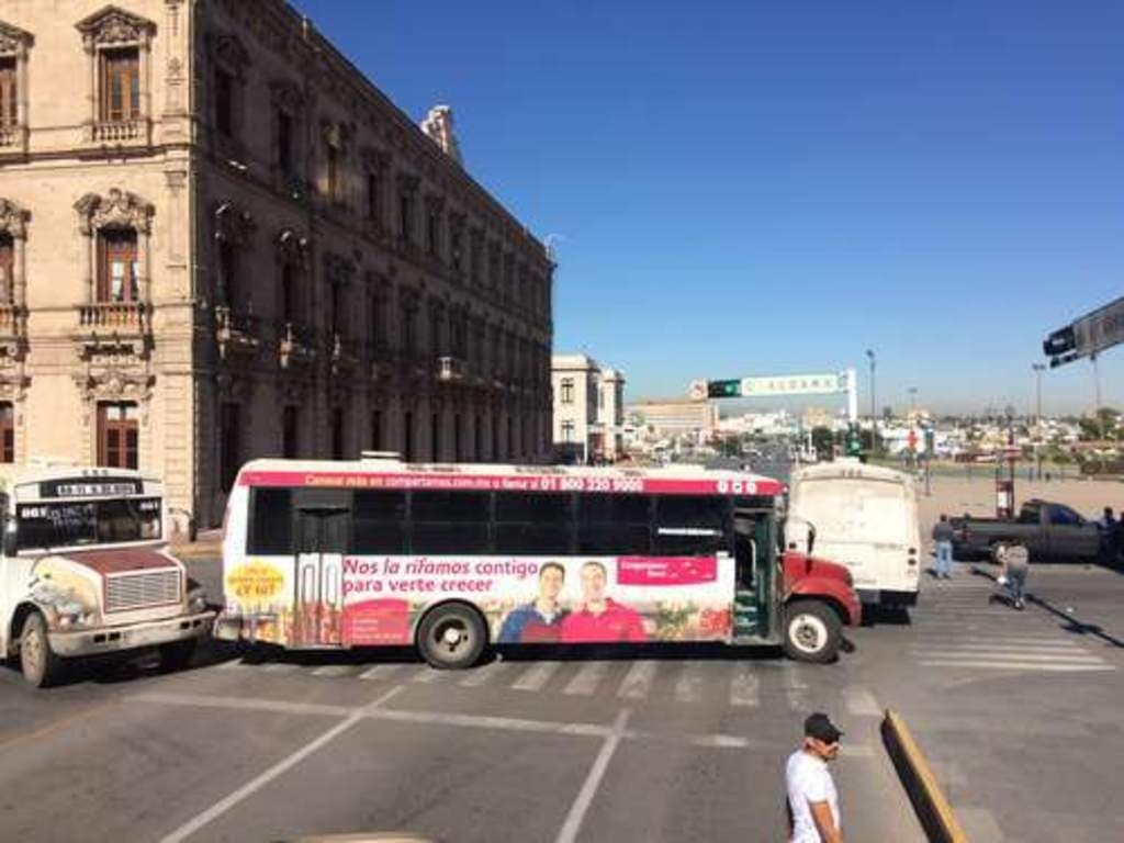 Reestructuran al transporte