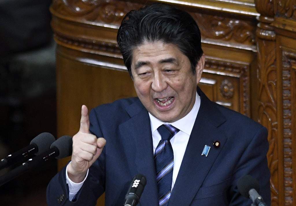 Se plantea Japón firmar la paz con Rusia sin tratar su disputa territorial