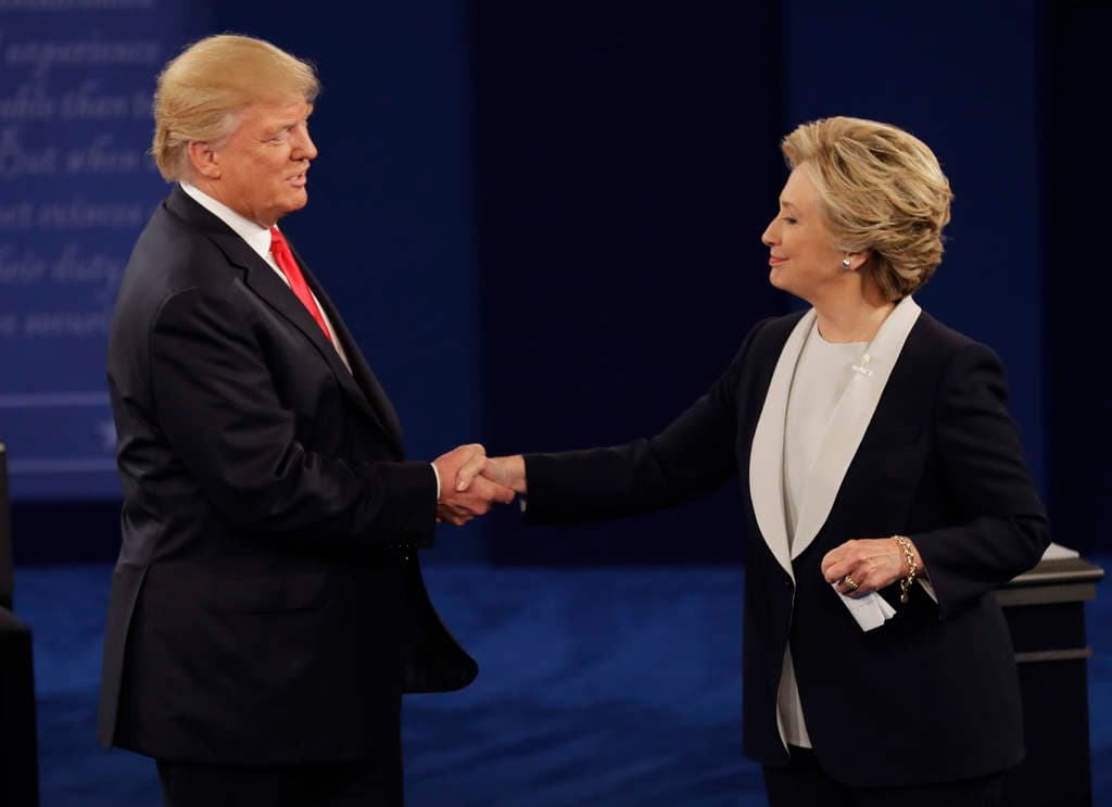 Se enfilan Clinton y Trump a su tercer debate en medio de acusaciones