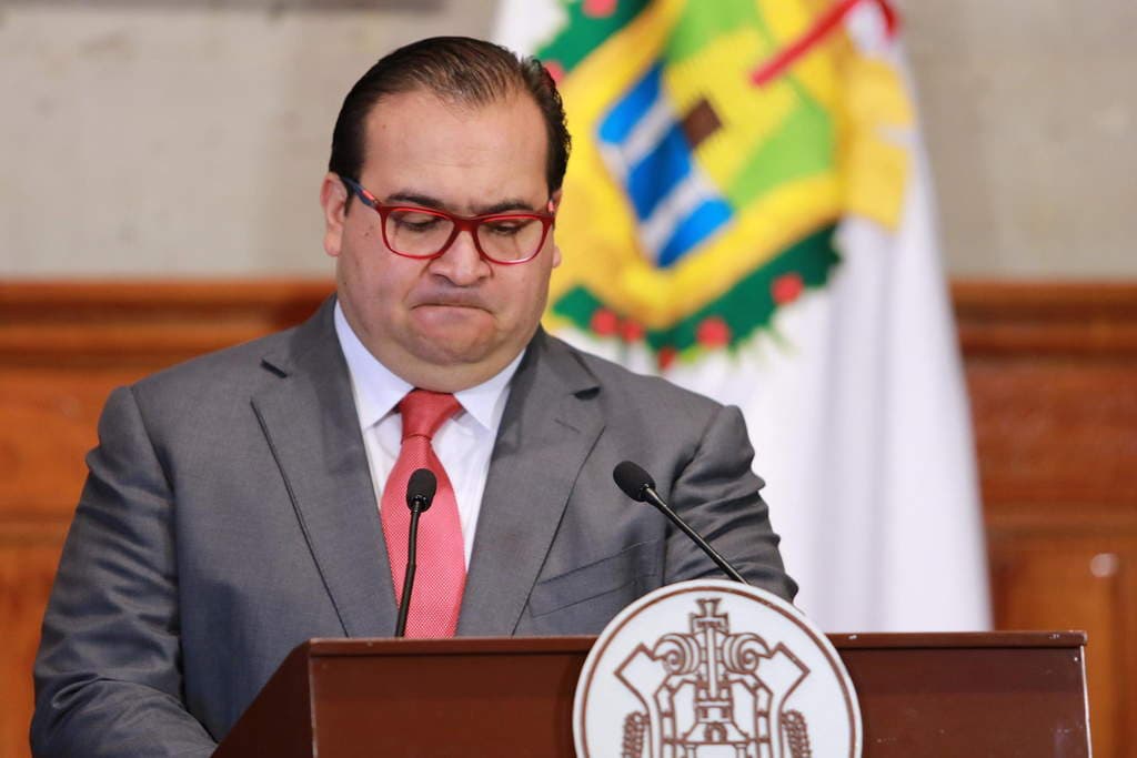 Giran orden de aprehensión contra Javier Duarte