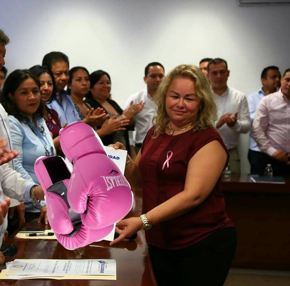 Por pelearse en oficinas de gobierno, en la cuerda floja directoras de Desarrollo Social y Cultura