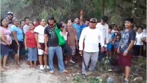 INVADIMOS PORQUE "SOMOS JÓVENES". Nueva invasión se registra con machete en mano, ahora en Chemuyil