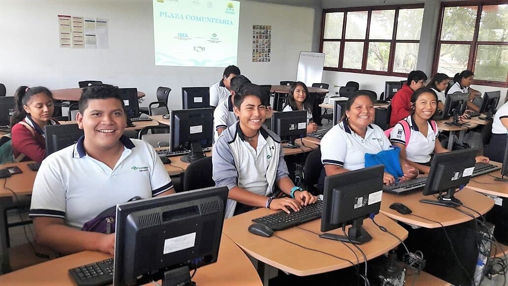 IEEA y Conalep Quintana Roo inauguran Plaza Comunitaria para abatir rezago educativo