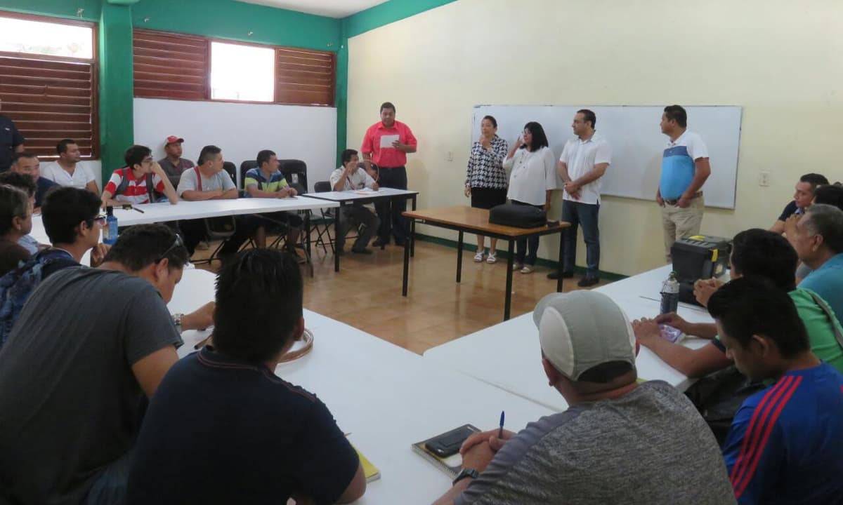 Inicia curso de mantenimiento correctivo de aires acondicionados