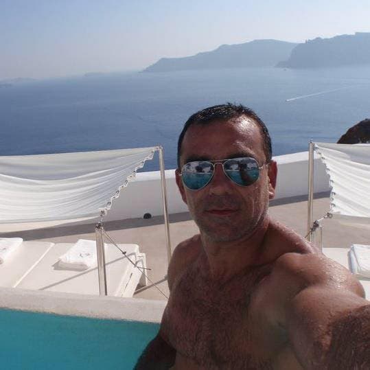 Denuncian a Carlos Mimenza