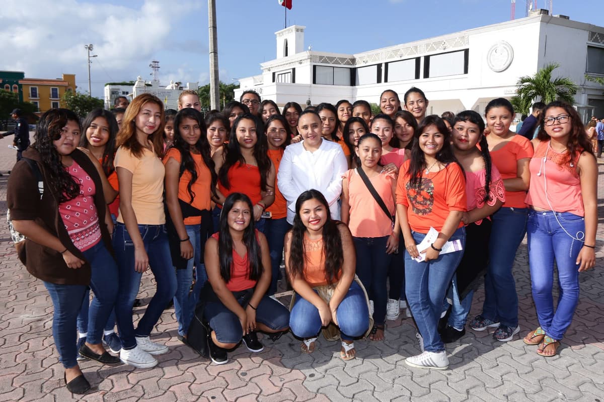 Más de mil mujeres en situación de riesgo en Solidaridad