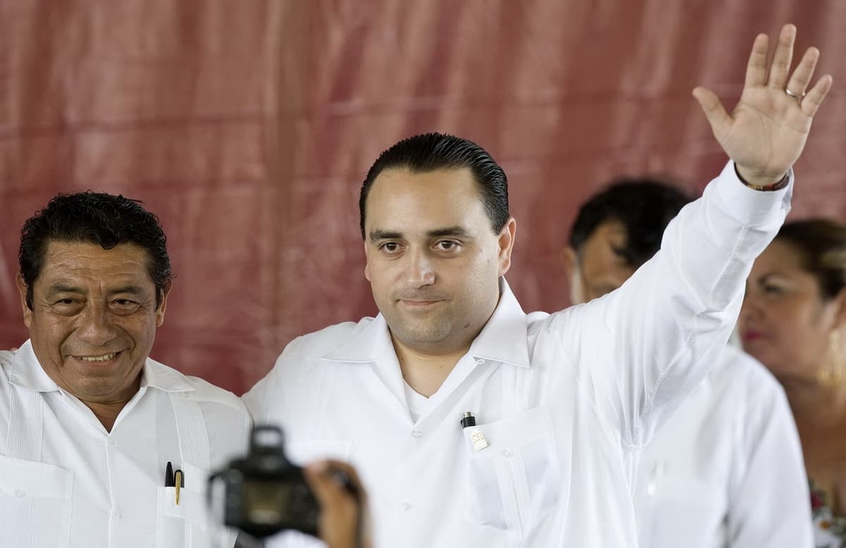 ¡OFICIAL! Primera orden de aprehensión contra Roberto Borge