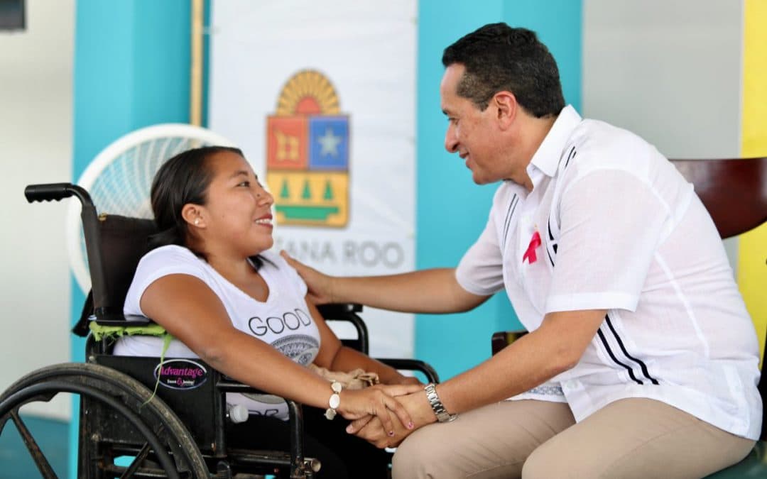 Carlos Joaquín encabeza la audiencia Platícale al gobernador, en Felipe Carrillo Puerto