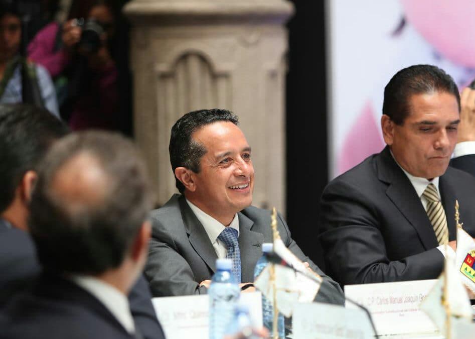 Carlos Joaquín propone editar materiales educativos en lengua maya