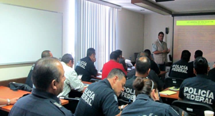 Capacitan a Policía Federal en temas ambientales