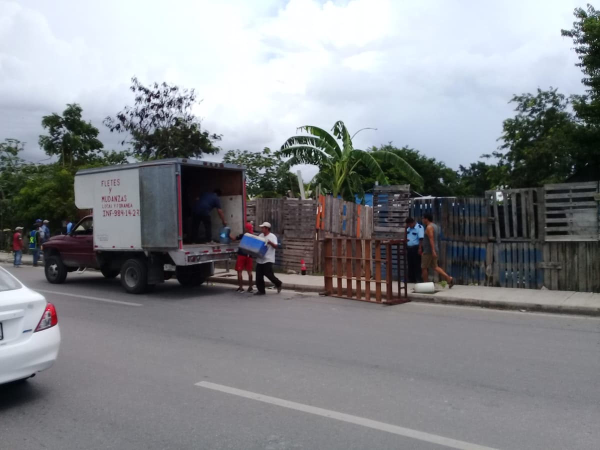 Invasores de predio junto a avenida Colosio, se retiran por temor a ser encarcelados