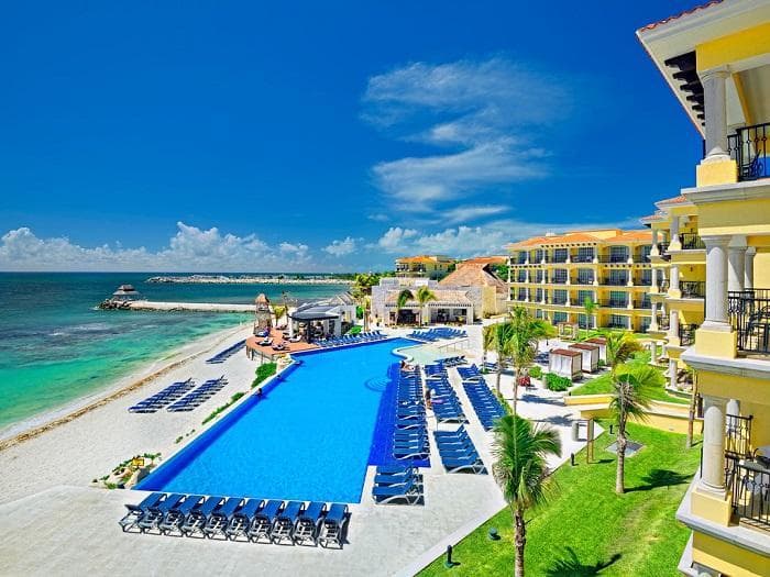 Pequeñas irregularidades en hoteles de la Riviera Maya tras revisión de Protección Civil