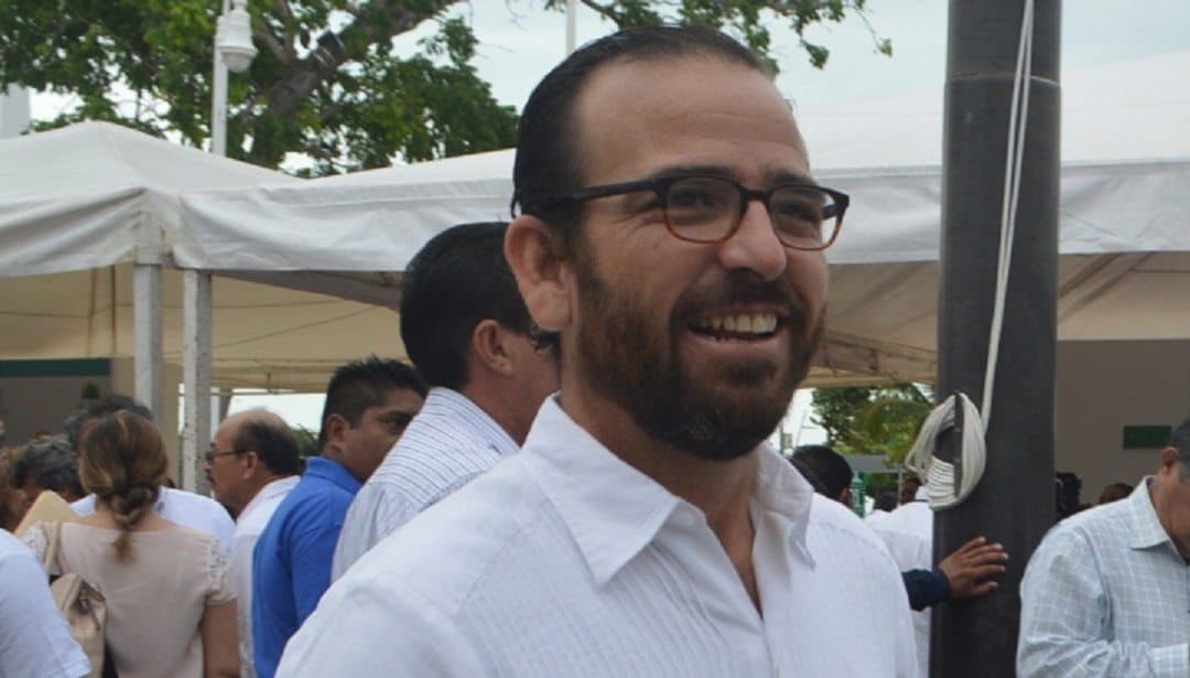 Mochilas con libros y una laptop el botín de ladrones asegura titular de CAPA