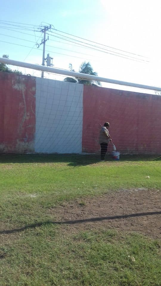 Campo de futbol 8 de Octubre es puesto a punto