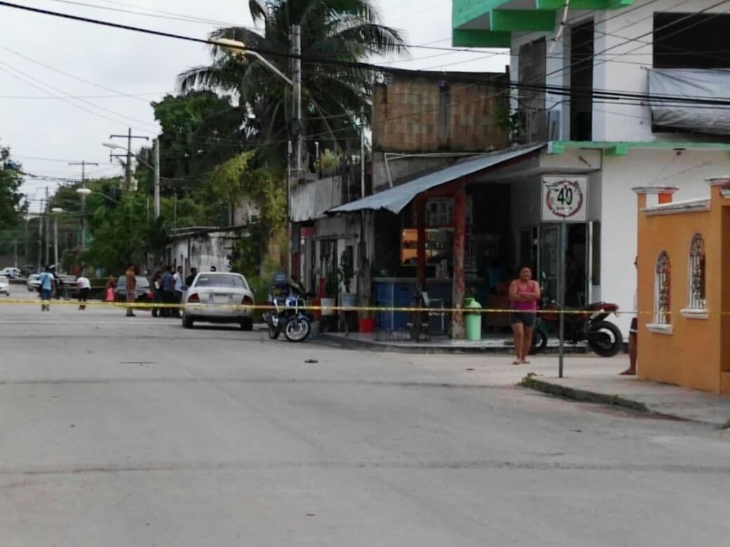 Baleados, tres en Cancún