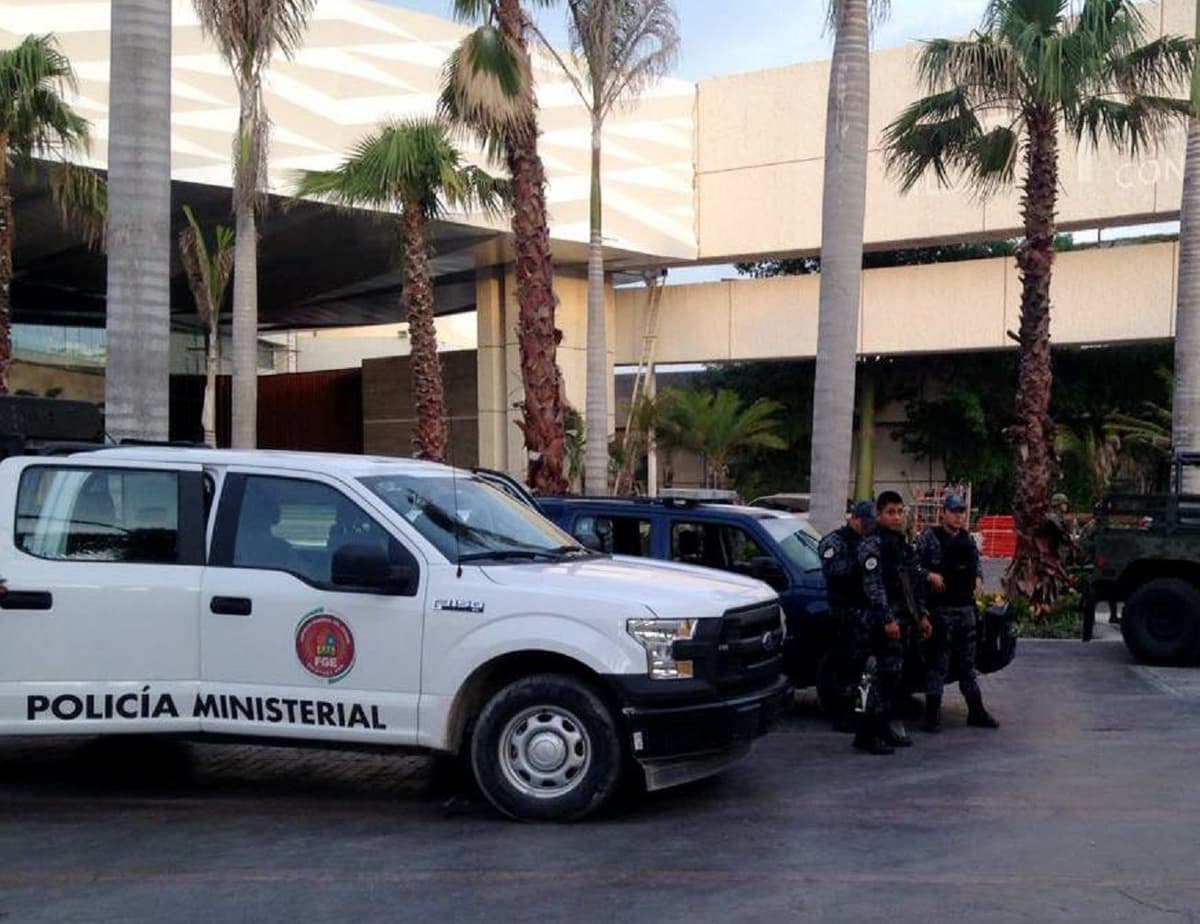 Realizan elementos ministeriales violenta aprehensión de mujer requerida por juez