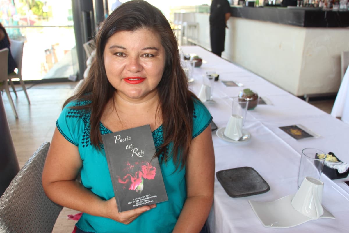 Publicarán obras de Addy García en antología de escritoras