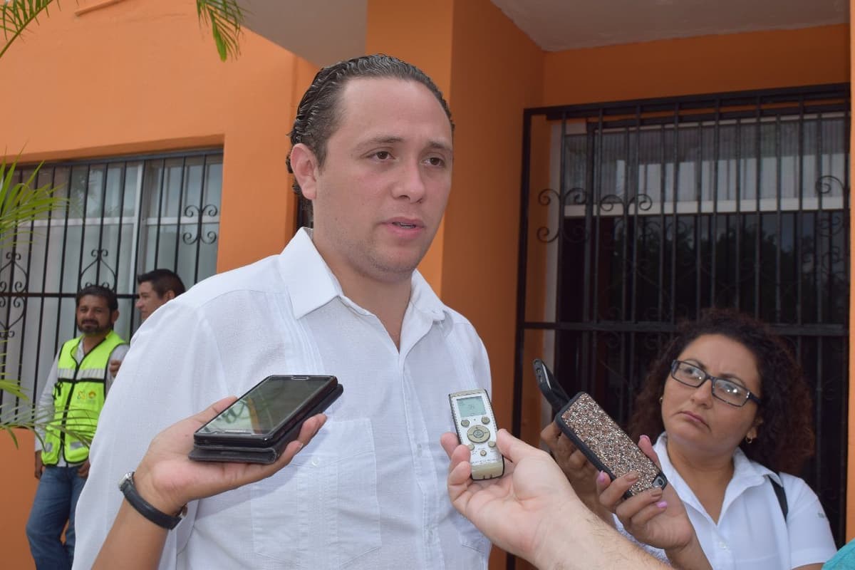 Patrullas inservibles son de administraciones pasadas: oficial mayor