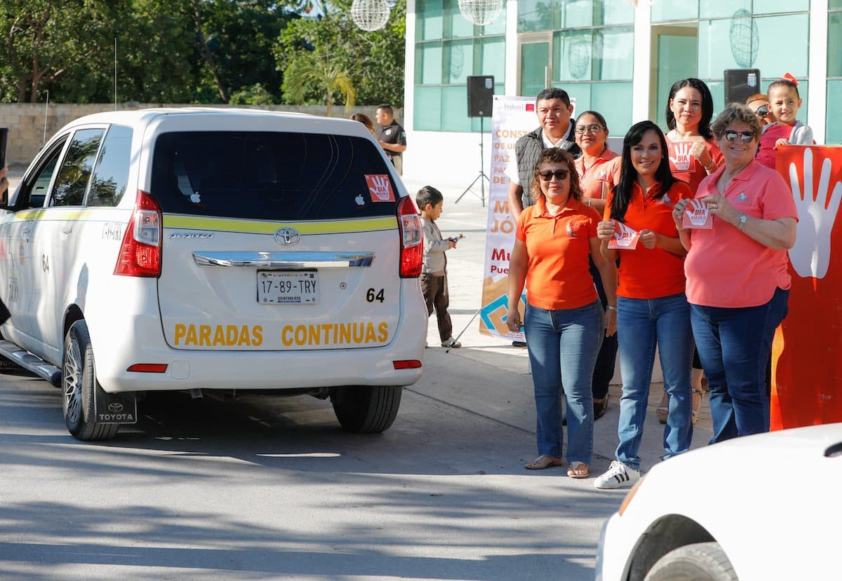 Convoca Laura Fernández a luchar para erradicar la violencia contra las mujeres