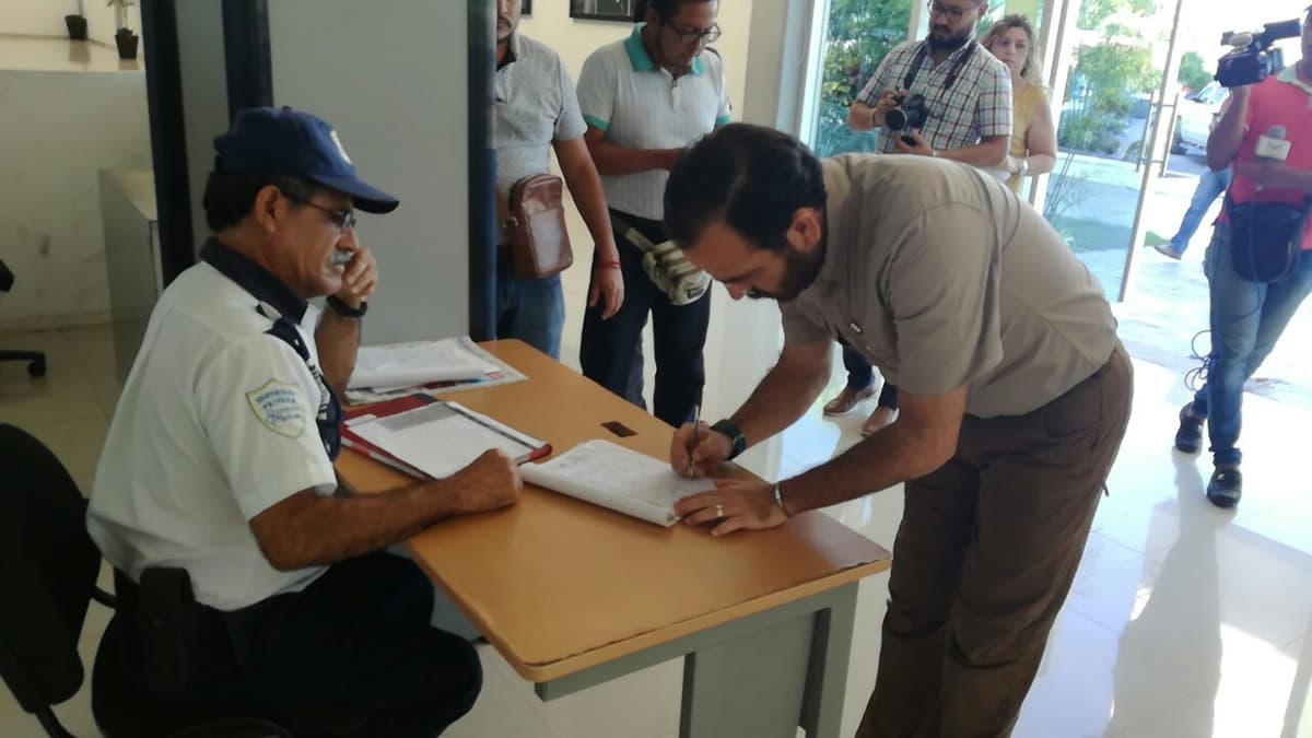 Se escabulle Paula González Zetina de la justicia