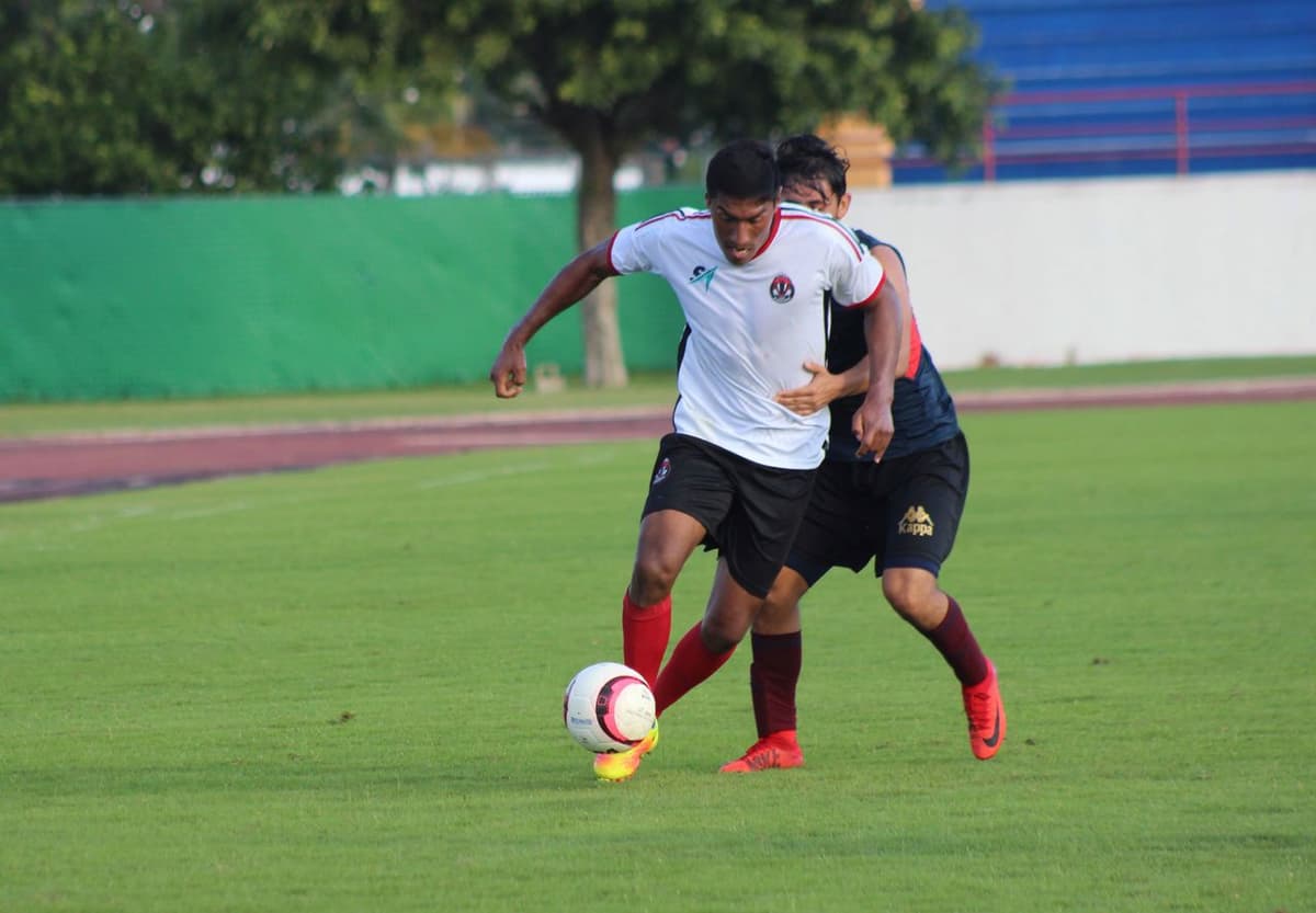 Donato Estala llega a Pioneros en busca del ascenso