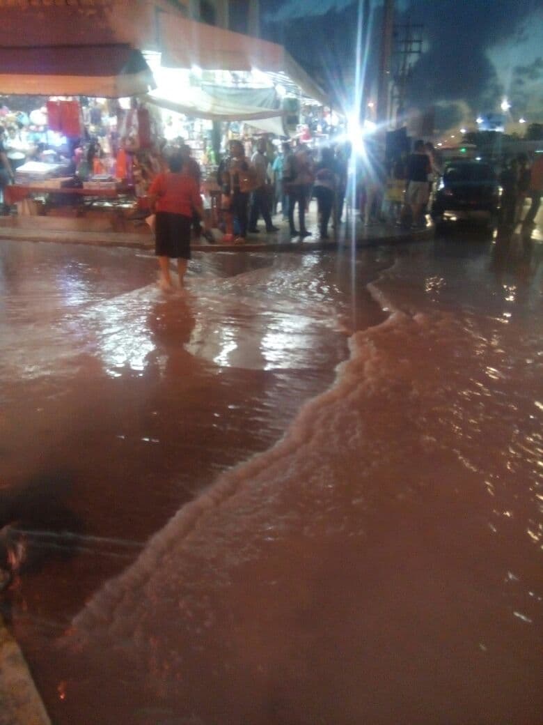 Pésima obra pública provoca inundación cerca del Crucero