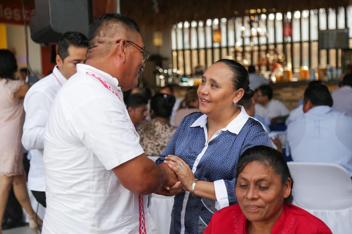 Fortalecerán Cristina Torres y ministros de culto trabajo en beneficio de la comunidad