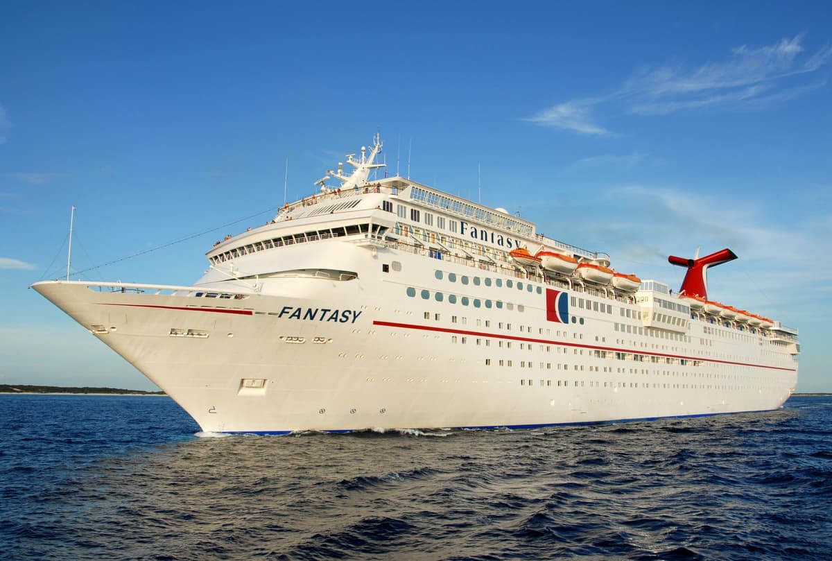 Hallan cámara oculta en camarote de crucero Carnival Fantasy que venía a México