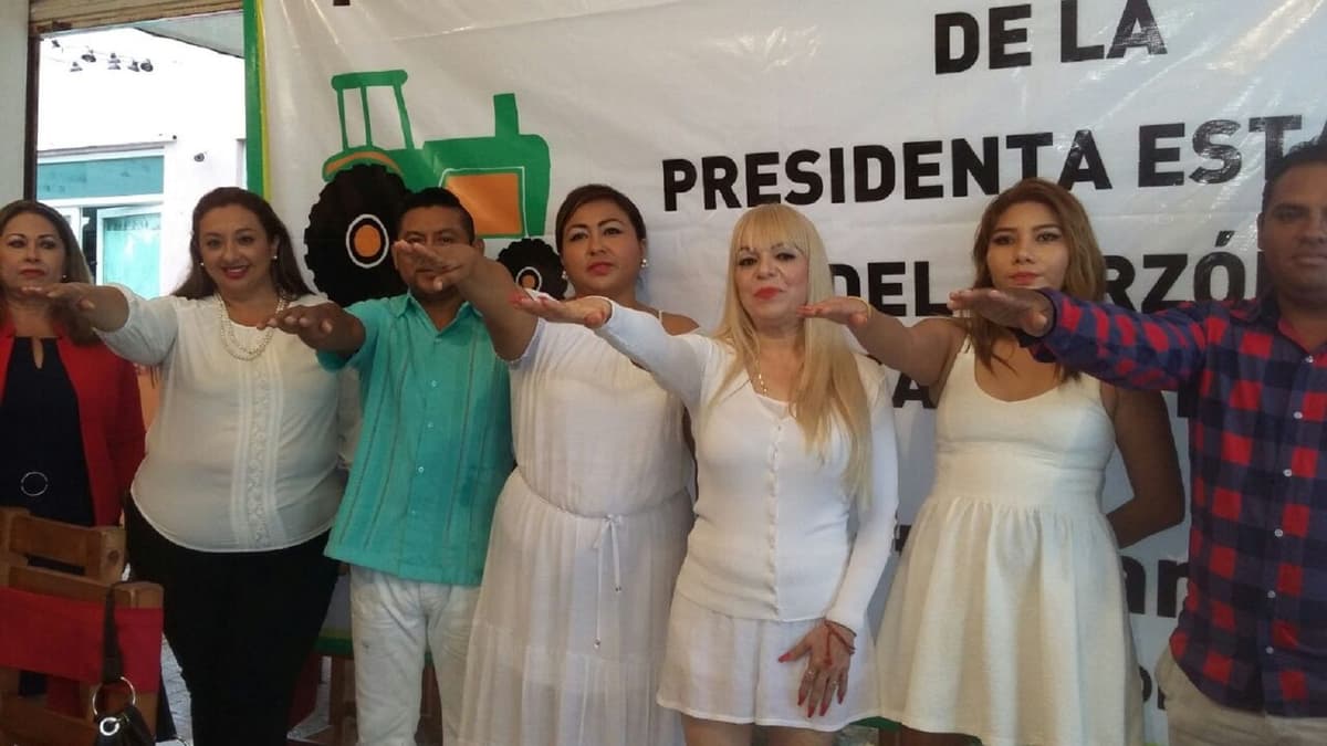 Toman protesta a dirigente del Barzón en Solidaridad