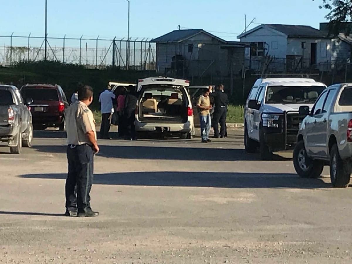 Trasiego de droga en frontera México-Belice; aseguran Lincoln con cocaína