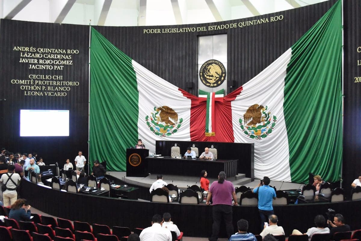 Laura Beristain y diputados compinches del PVEM y PRI adelantan vacaciones