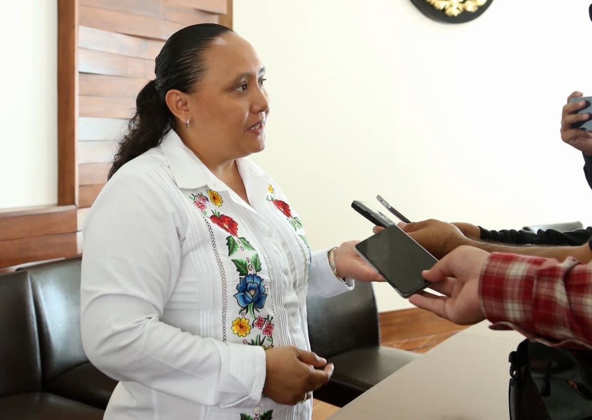 Dobla Cristina Torres a Aguakán