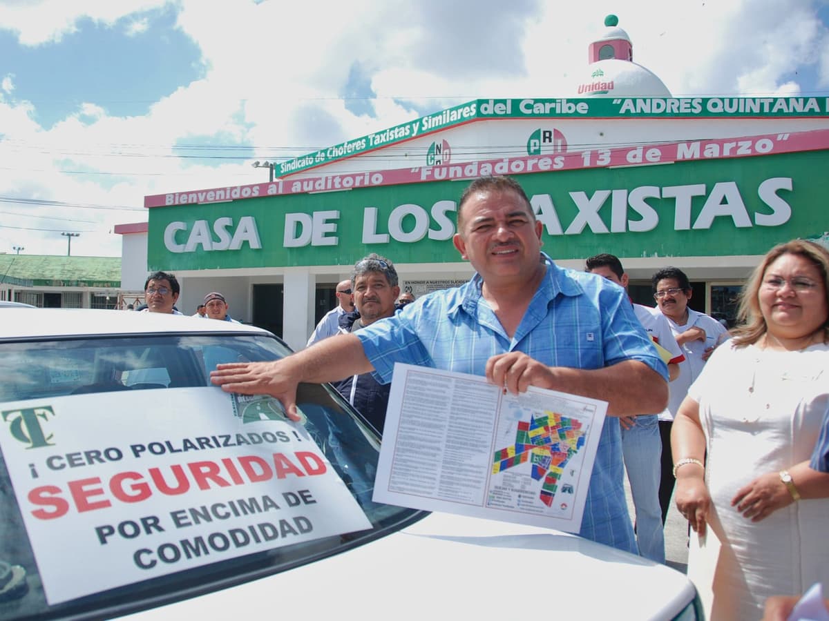 Líder taxista no dará pavos a su gremio, culpa a Uber