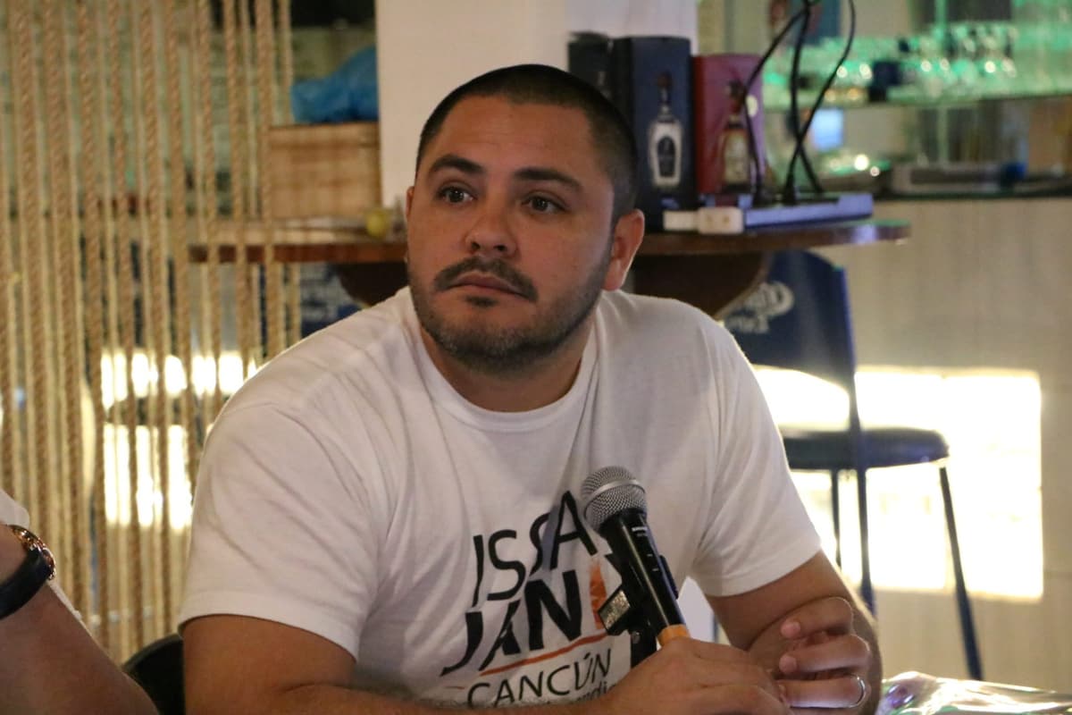 Niega Issac Janix pagar por firmas