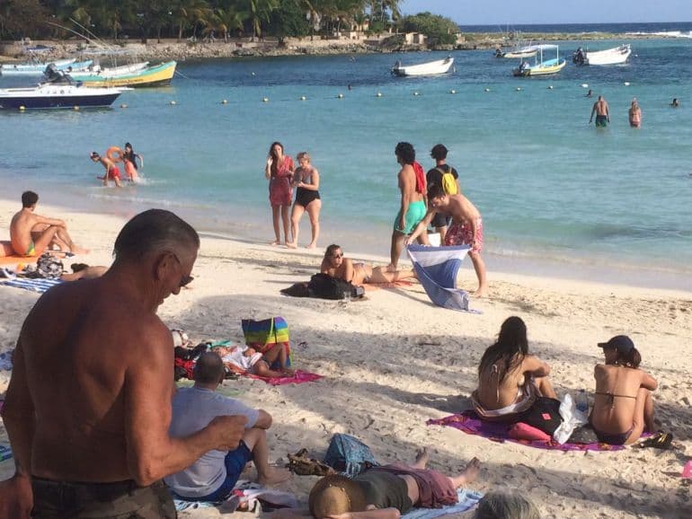 Exhiben a los piratas de Akumal en reportaje especial