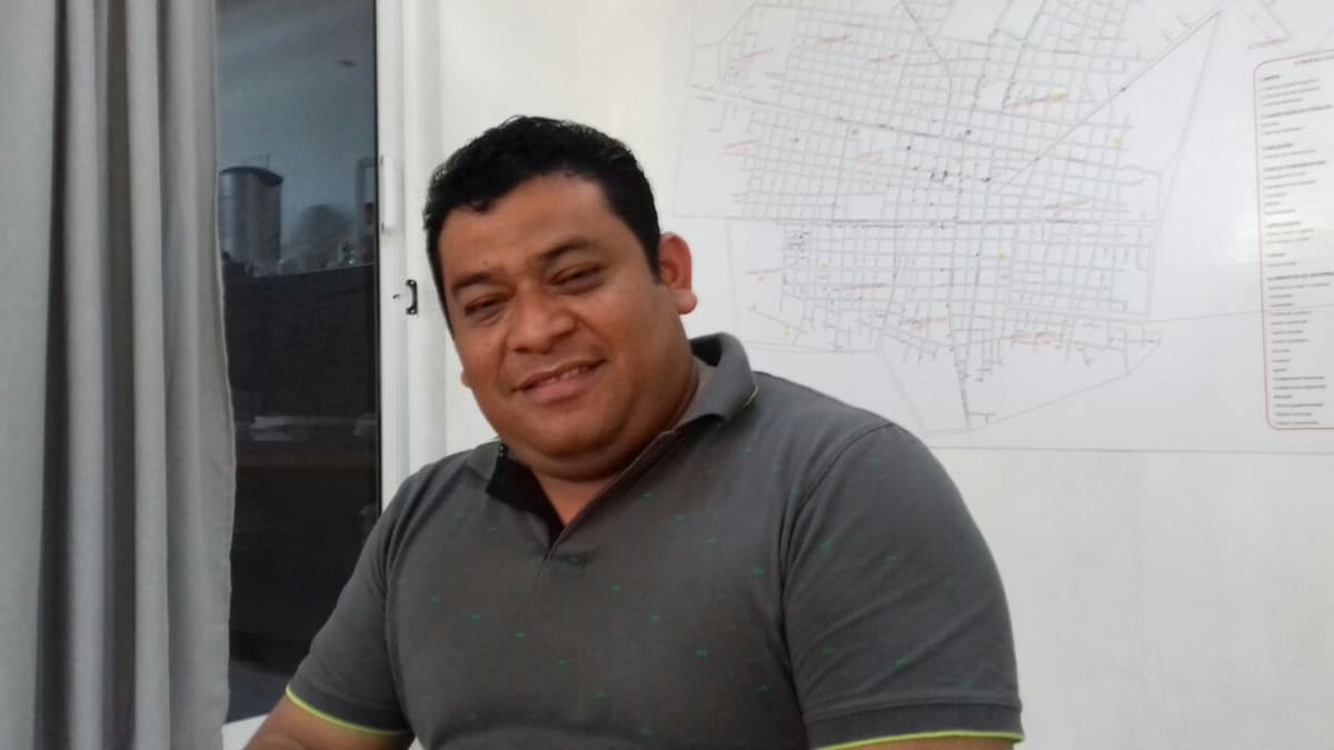 Michel Suárez Benítez se inscribirá por candidatura en el PRD