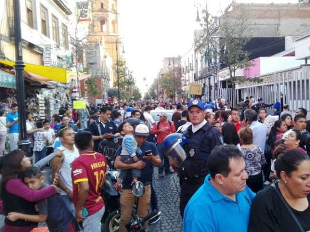 Fuerte terremoto de 7.2 grados con epicentro en Pinotepa Nacional, Oaxaca