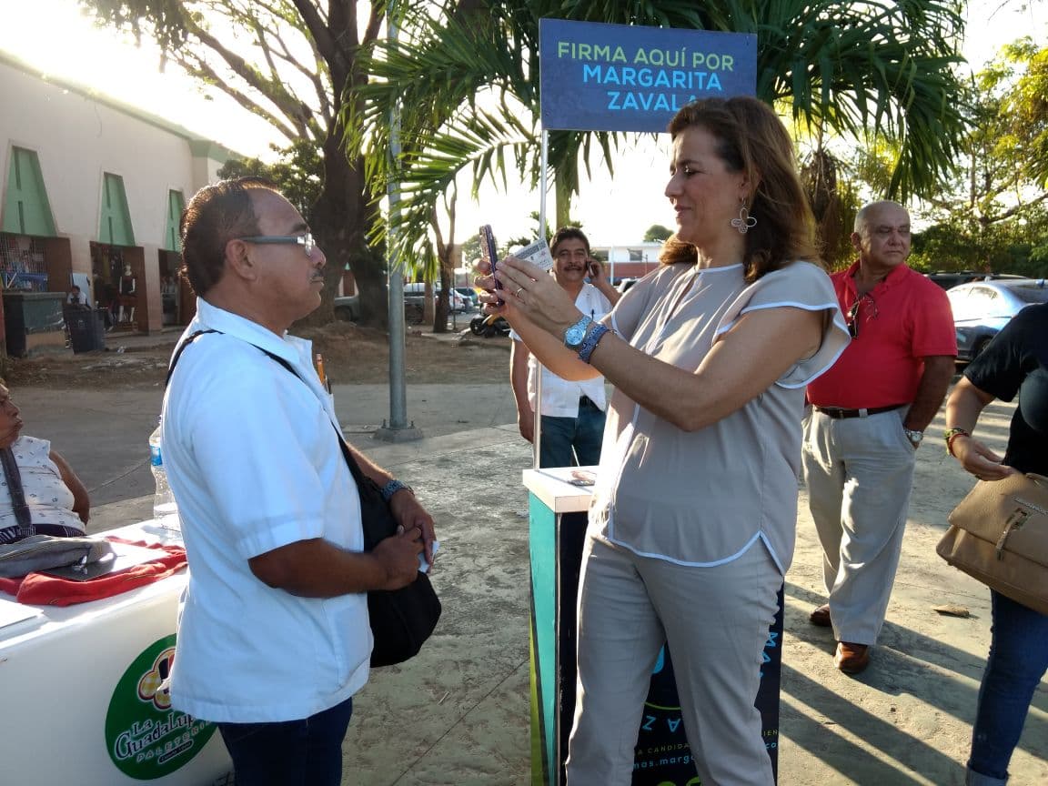 Margarita Zavala cerca de lograr meta de firmas en Q. Roo