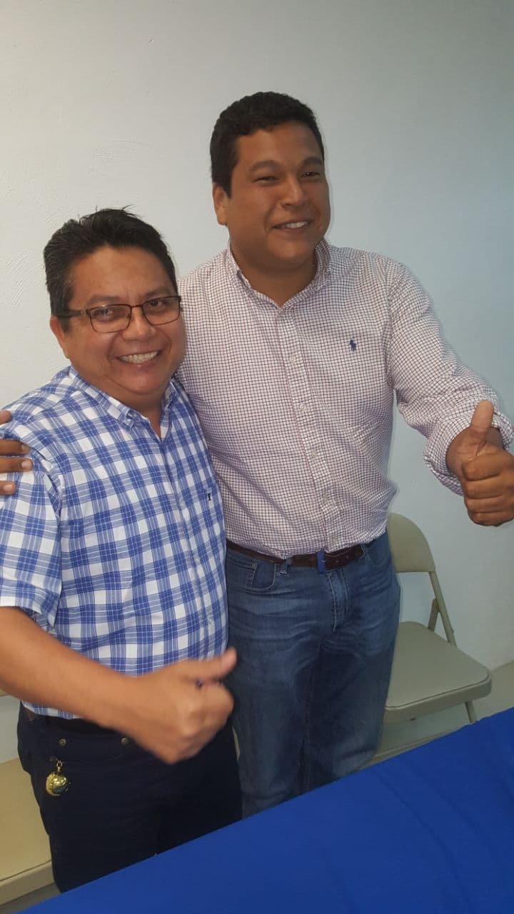 Declina Mario Rivero en favor de Zelaya