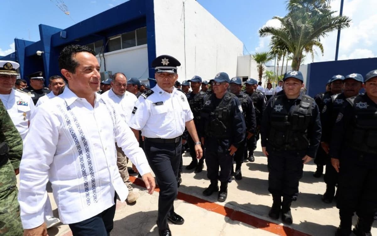 La profesionalización de nuestros cuerpos policiales nos permite avanzar en la recuperación de la tranquilidad: Carlos Joaquín