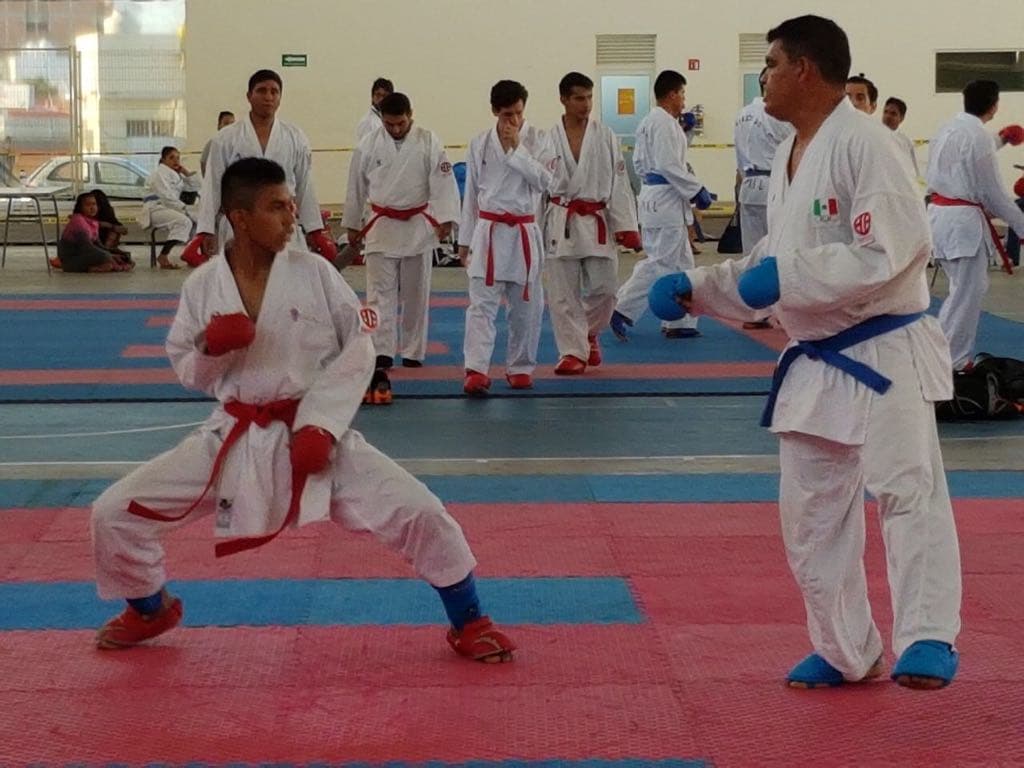 Alistan plan de entrenamiento de karatecas