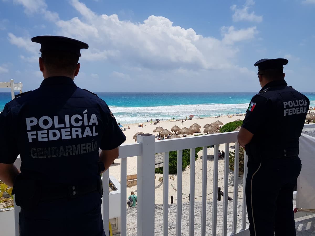 Infraccionan a "diestra y siniestra" a conductores en Cancún