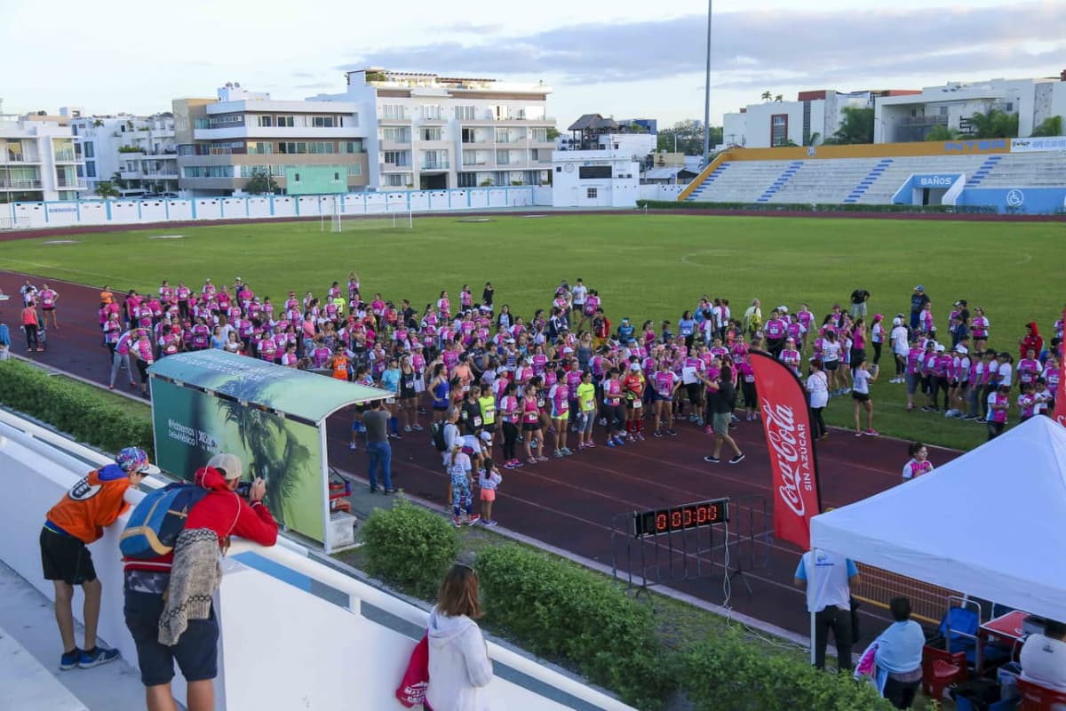 Participan más de 370 solidarenses en la “Segunda carrera de la mujer”